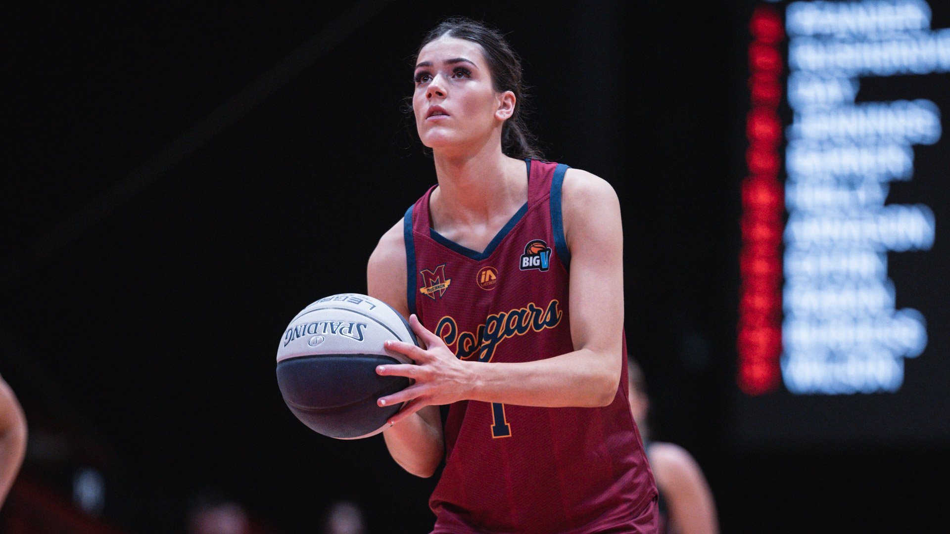 McKinnon Cougars Big V player at the free throw line