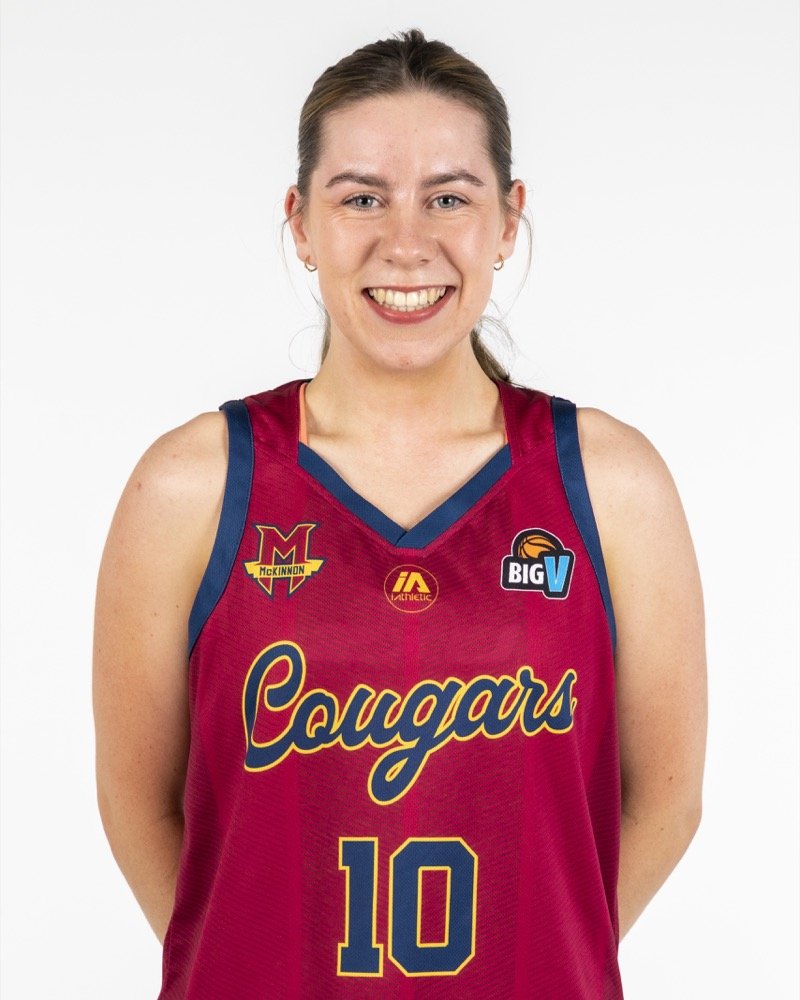 Coach Hannah McGillen